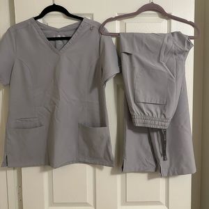 Momentum Scrub Top & Maevn Scrub Bottoms
